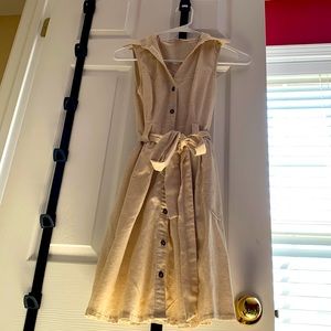 Cute summer khaki dress